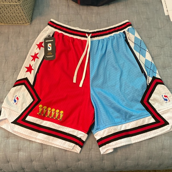 Basketball Shorts - Picture 1 of 9